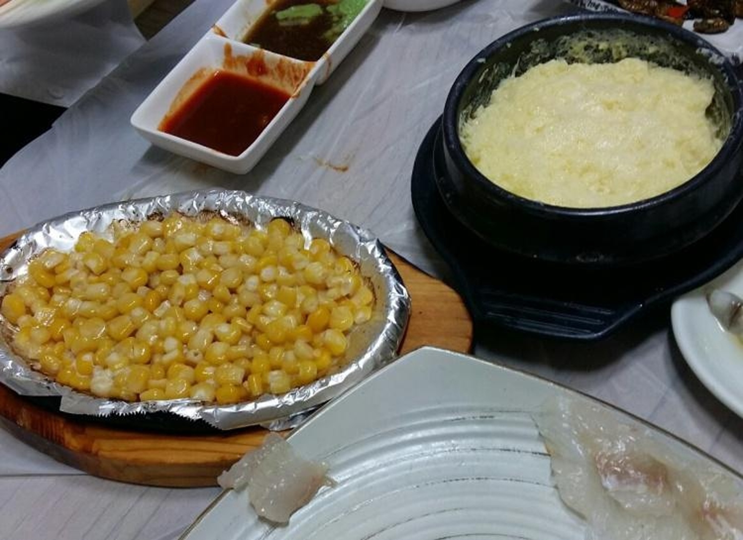 삼천포사랑도횟집 · 음식 (2021년 공개자료)